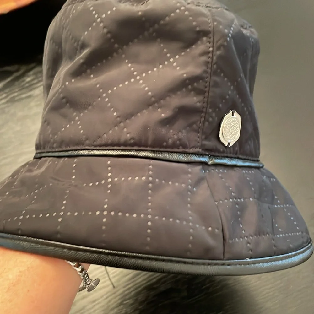 Vince Camuto bucket hat black size S Y2K beach party festival